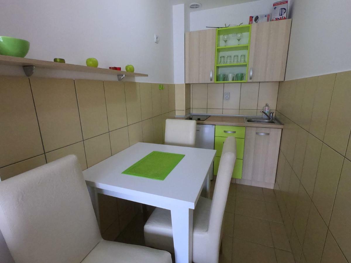 Apartman Zenit Vrnjačka Banja Exterior foto